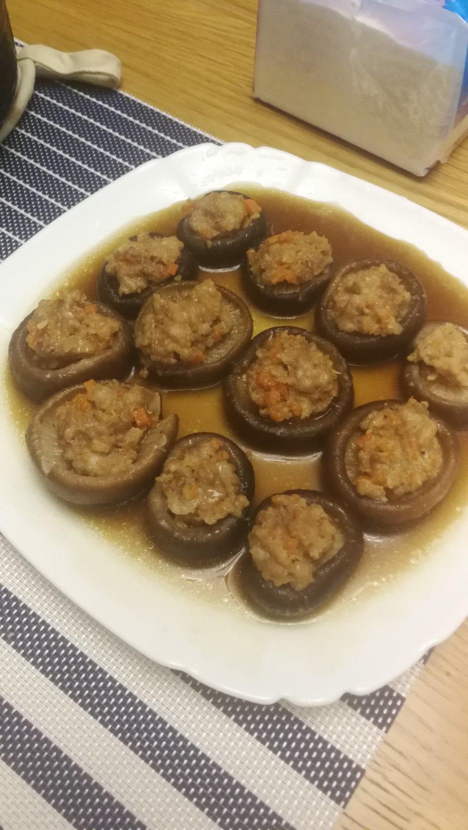 豆腐肉末酿香菇