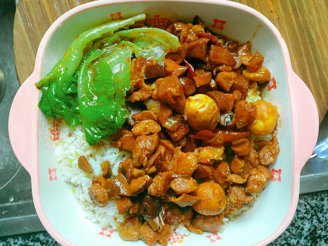 台式卤肉饭