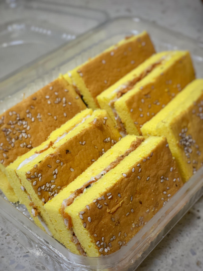 香葱海苔肉松芝麻蛋糕卷