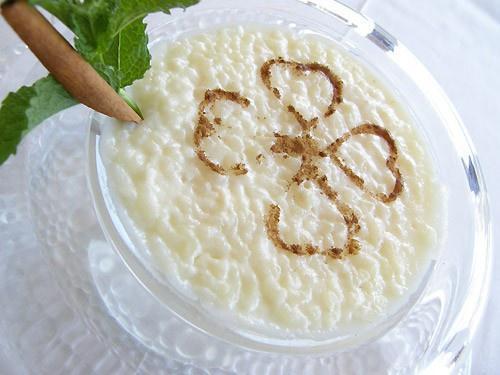 西班牙爱心早点--牛奶饭的做法