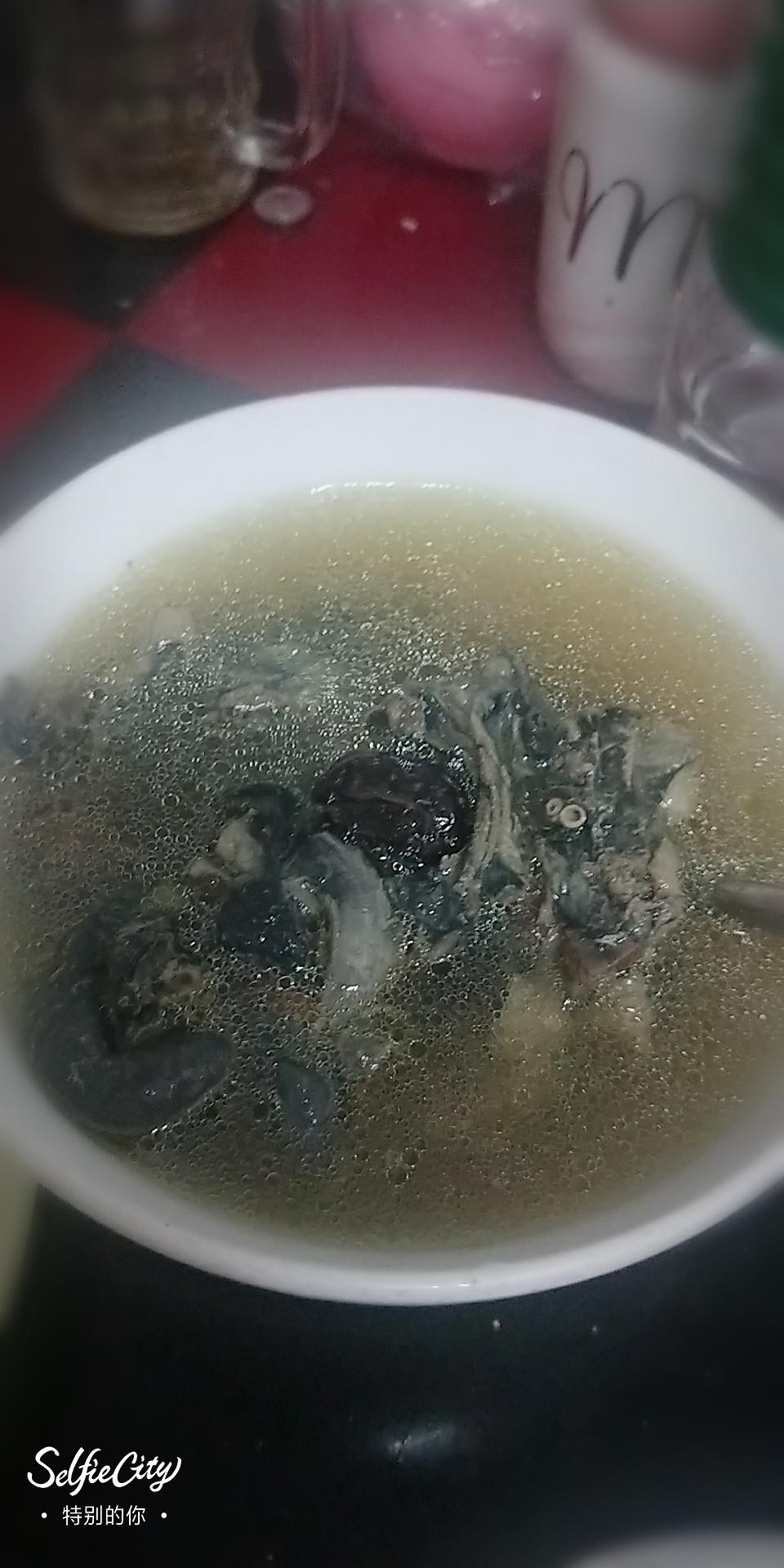 红枣枸杞乌鸡汤的做法