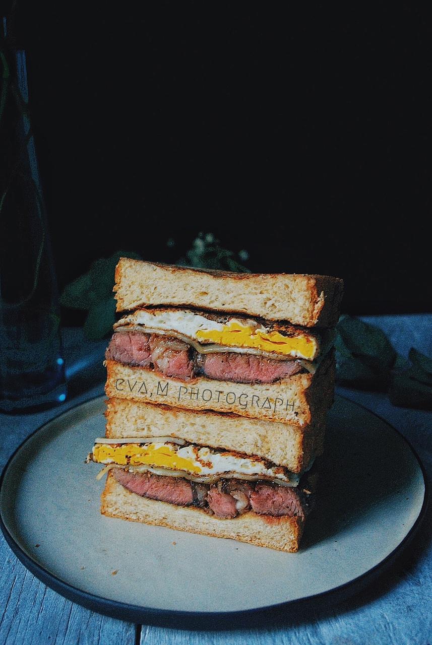 #太阳谷 SUN VALLEY#—牛排厚切三明治