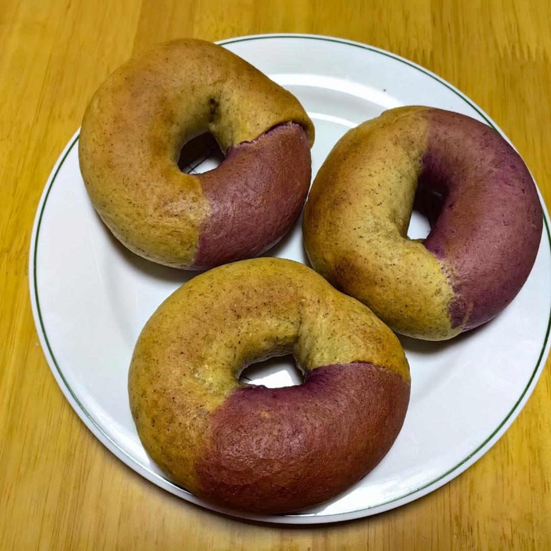 南瓜紫薯贝果