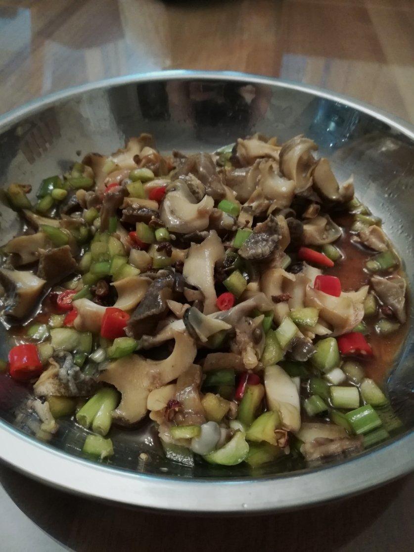 【简单又好吃】油泼海螺