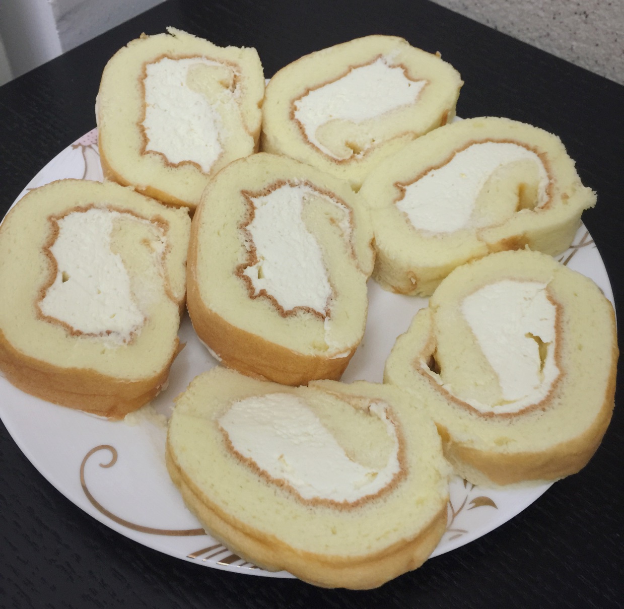 小四卷～风靡美食群的美味蛋糕卷