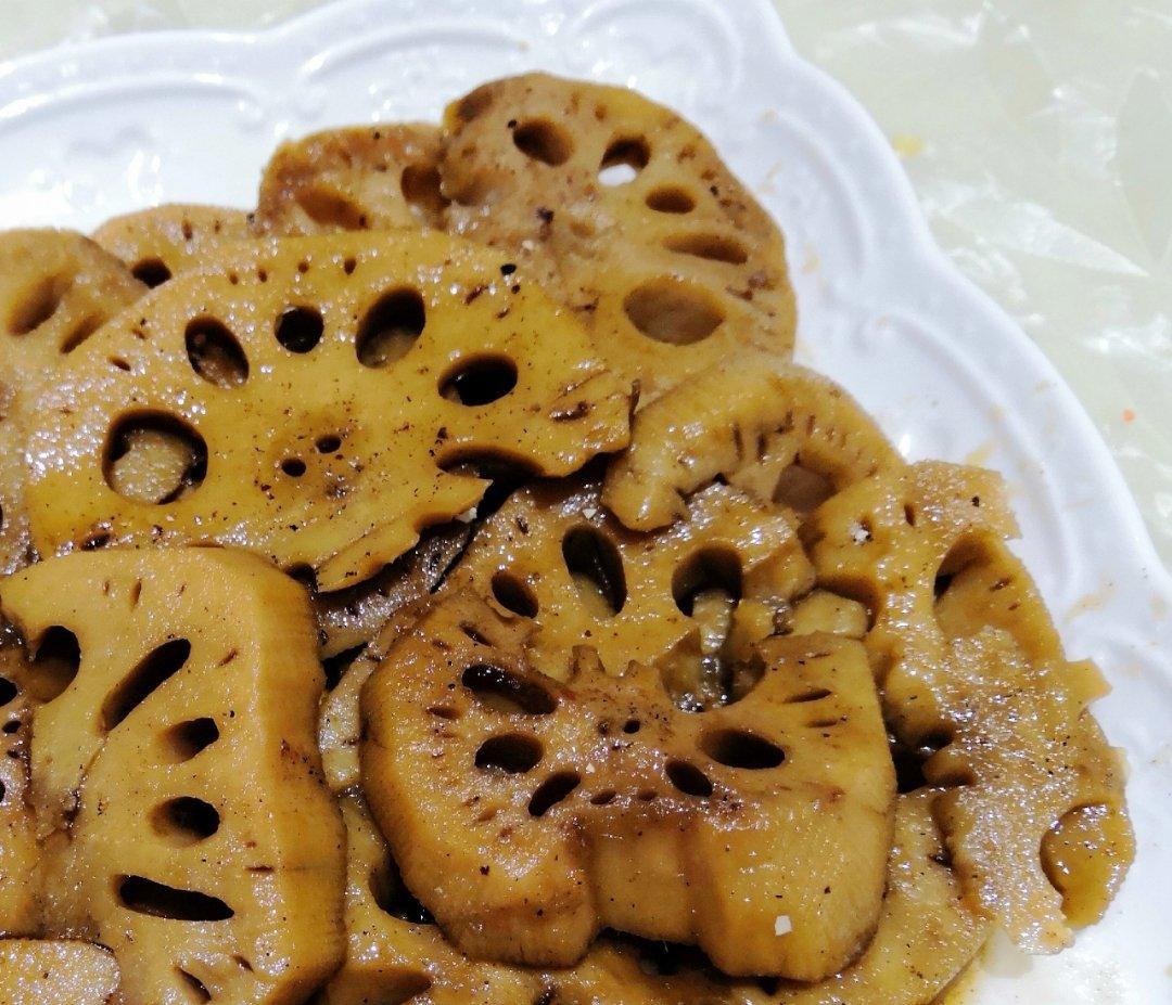 卤藕卤香菇