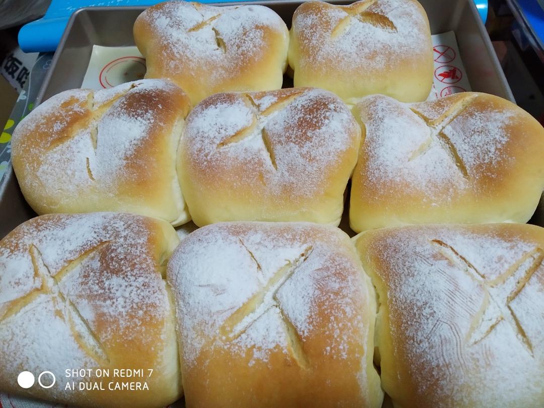 超级好吃的芝士肉松酸奶面包