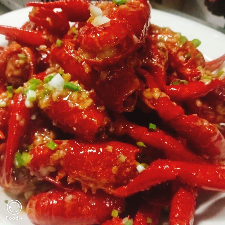 孤云仙鹤15171894751做的蒜蓉小龙虾