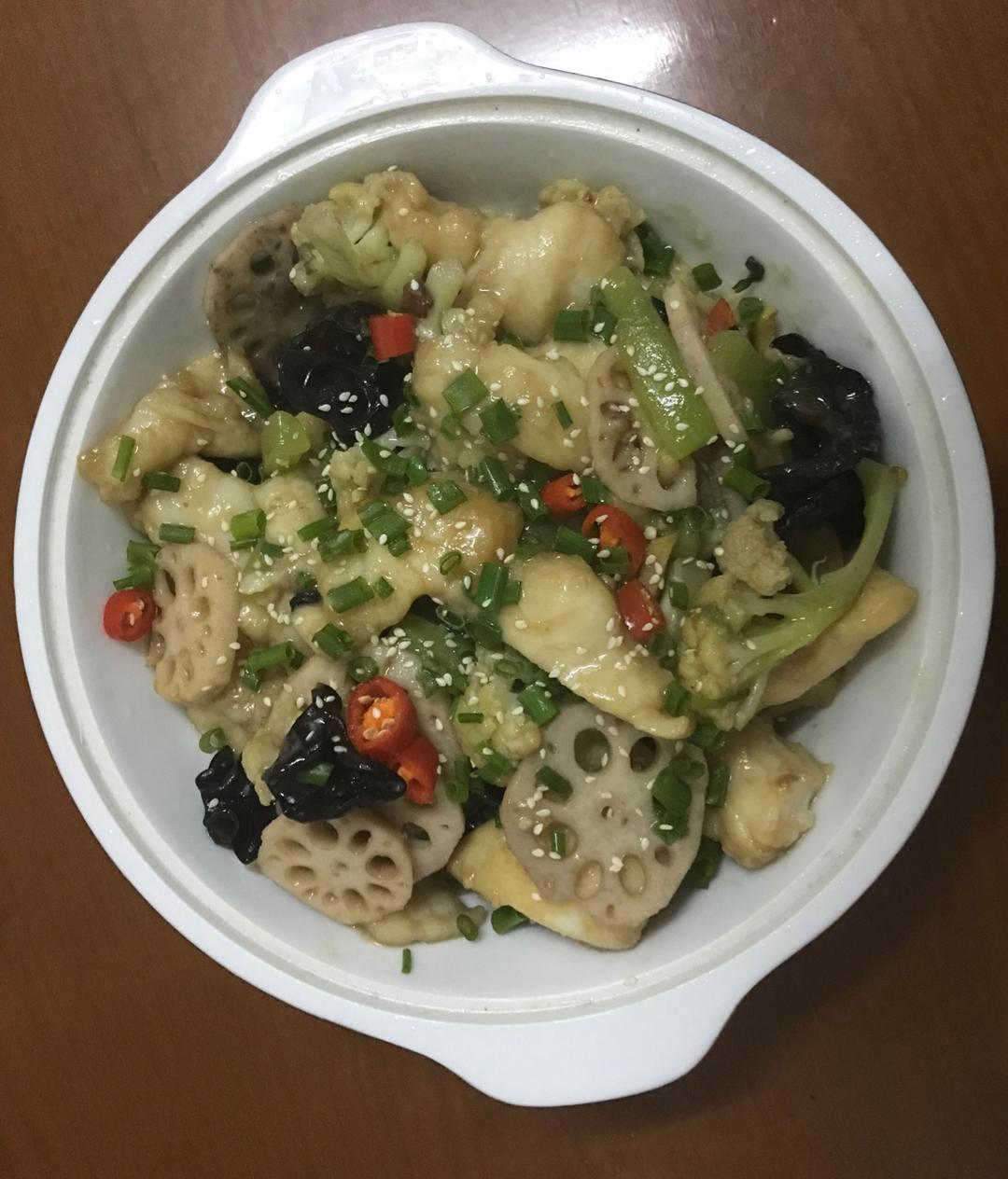 龙鱼锅 藤椒龙利鱼巴沙鱼锅