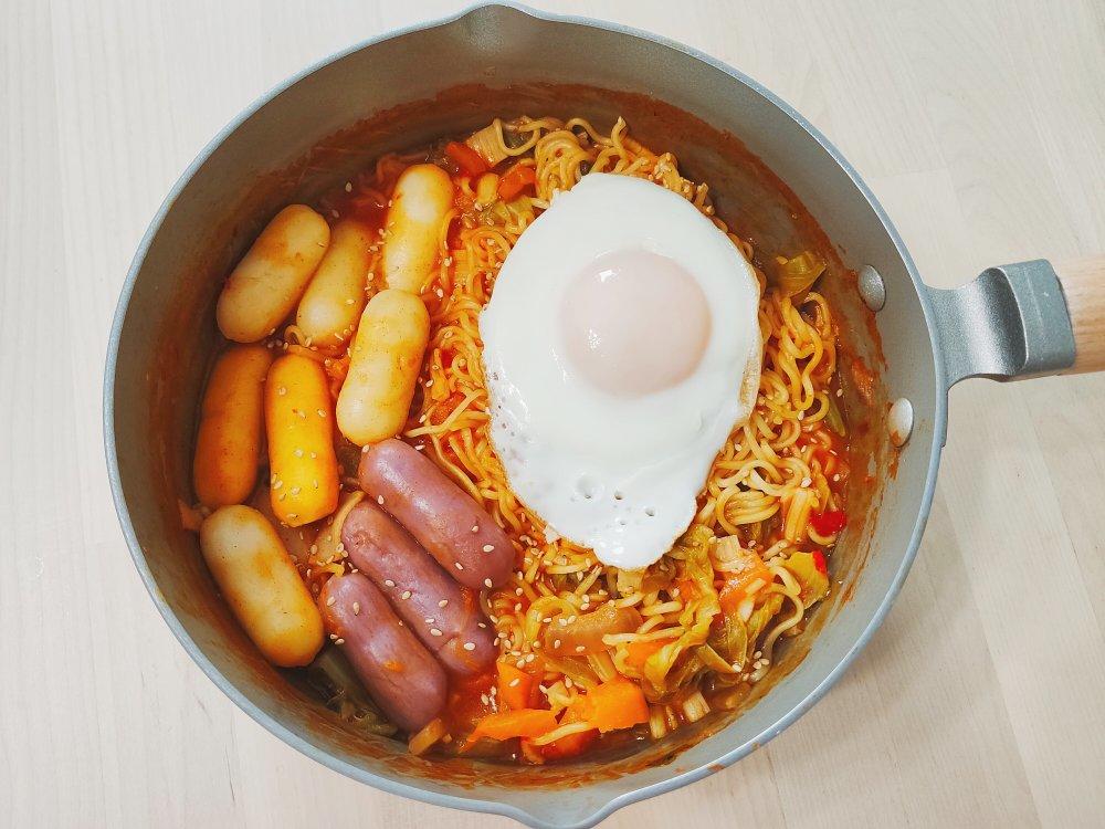 韩式辣炒年糕➕辛拉面