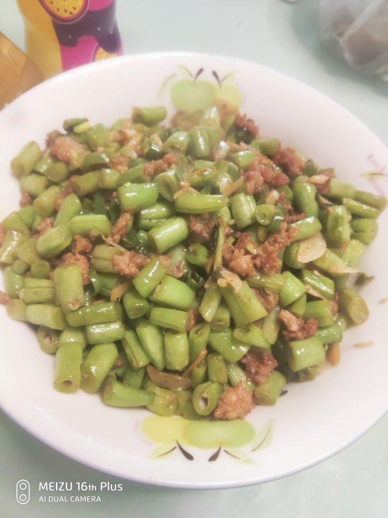 肉沫豆角下饭菜