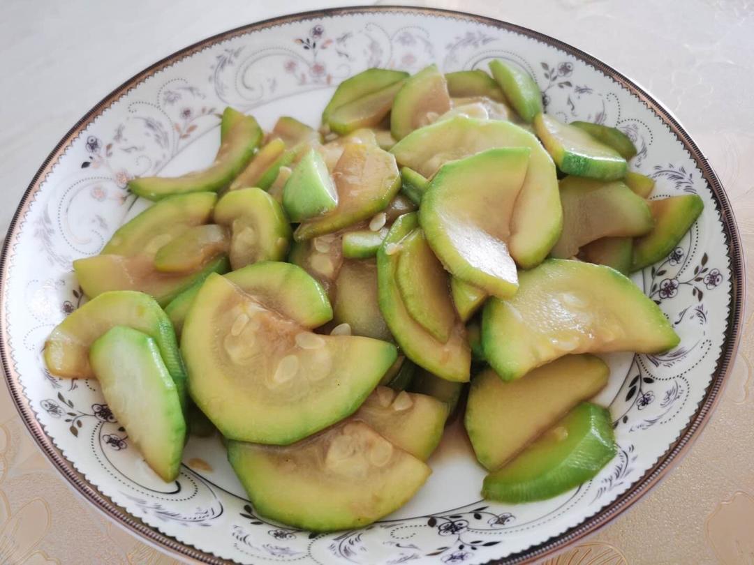 清炒西葫芦