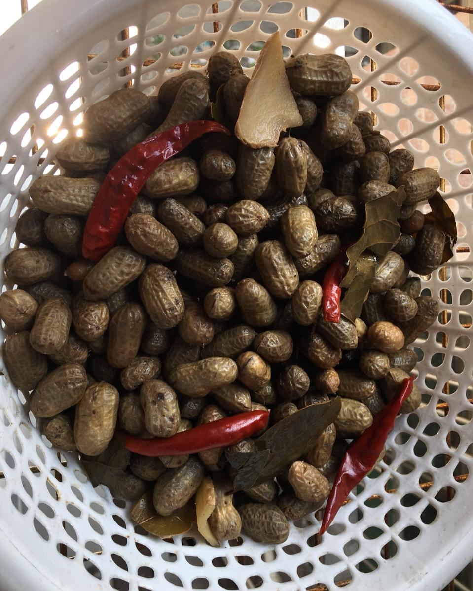 卤煮花生