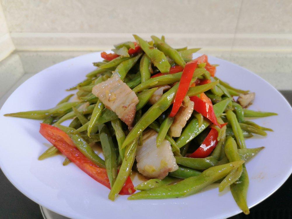 肉丝炒长扁豆