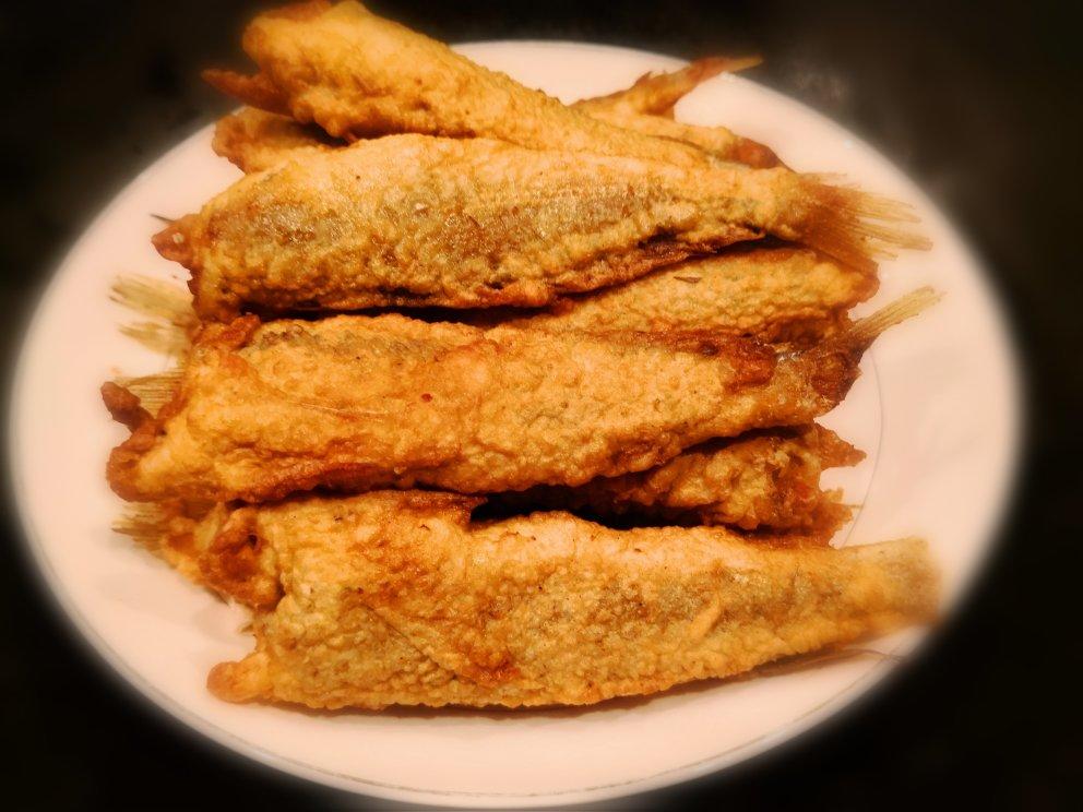 胶东地区春节必备的年货～炸鱼（炸带鱼）