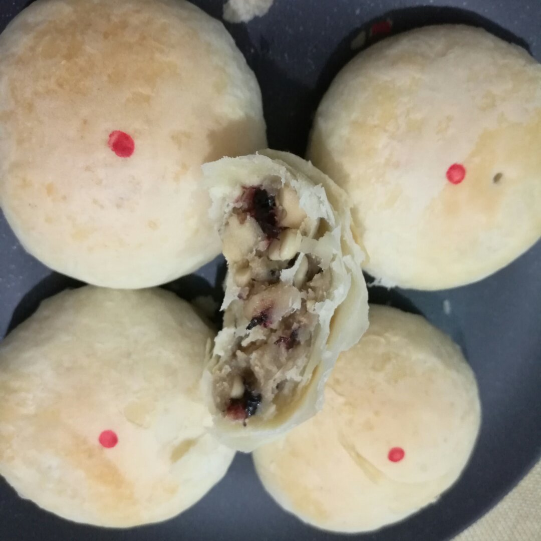五仁月饼