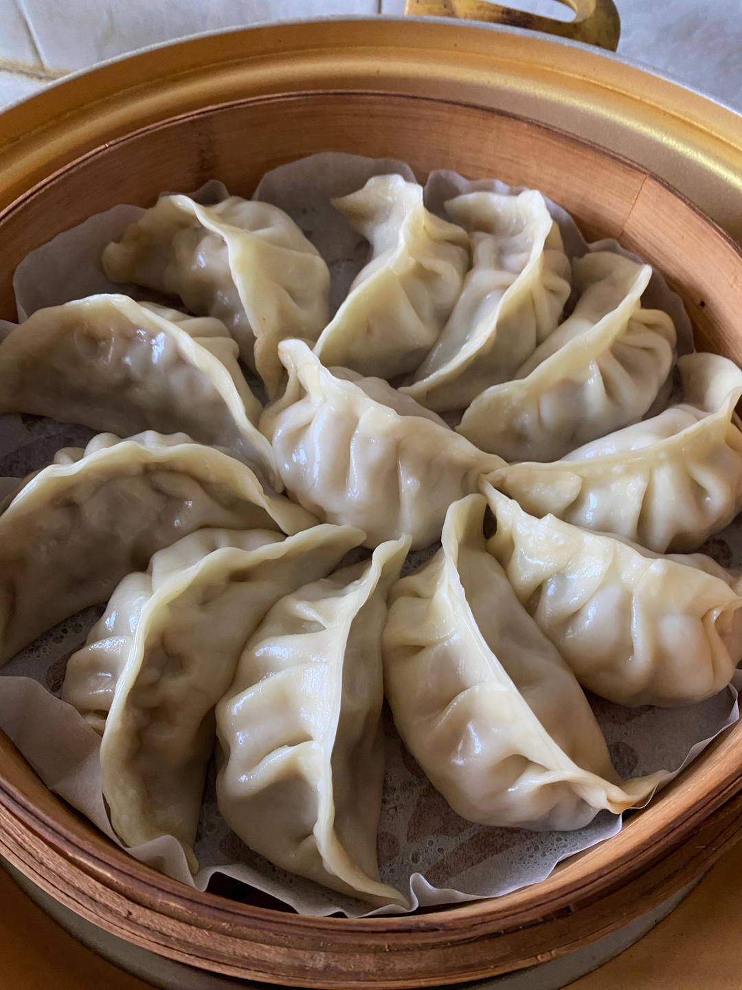芹菜猪肉水饺
