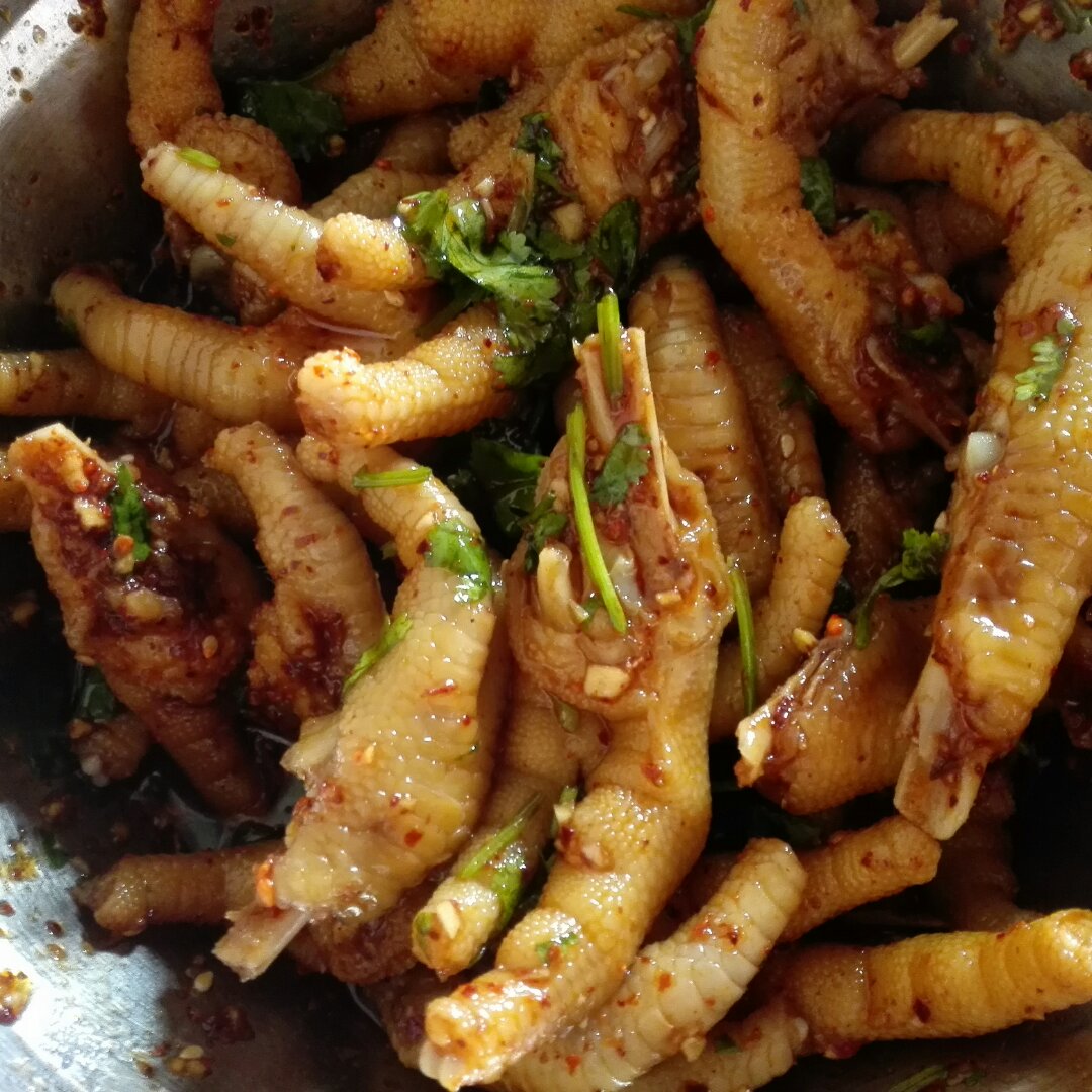 香辣蒜香凉拌爽脆鸡脚