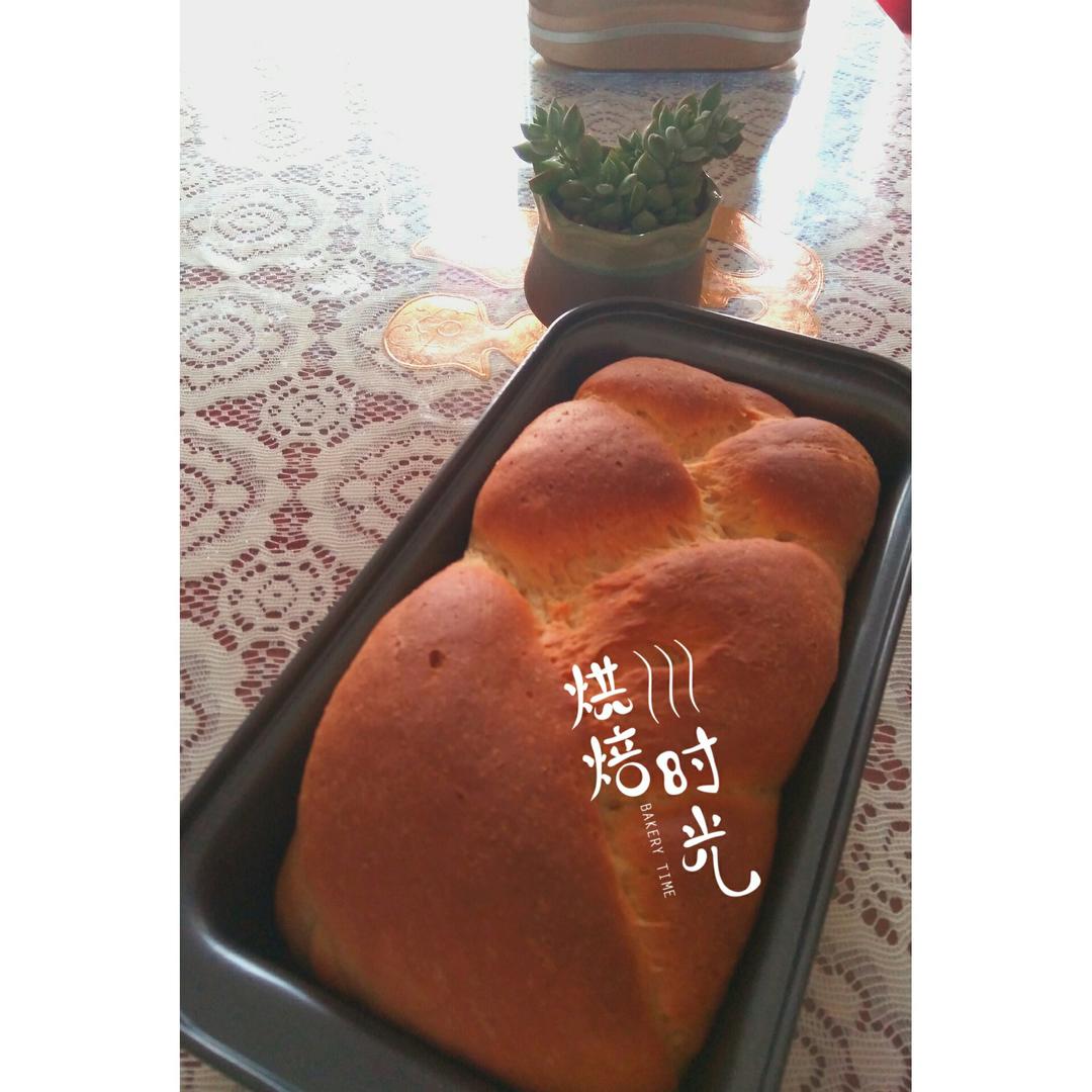 鲜奶油吐司