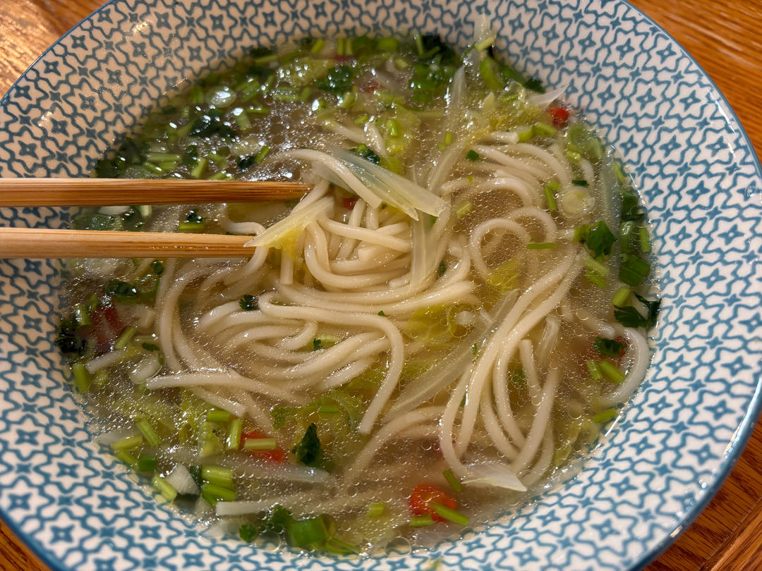 一碗热汤面