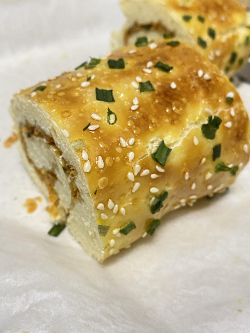 春游美食——肉松面包卷