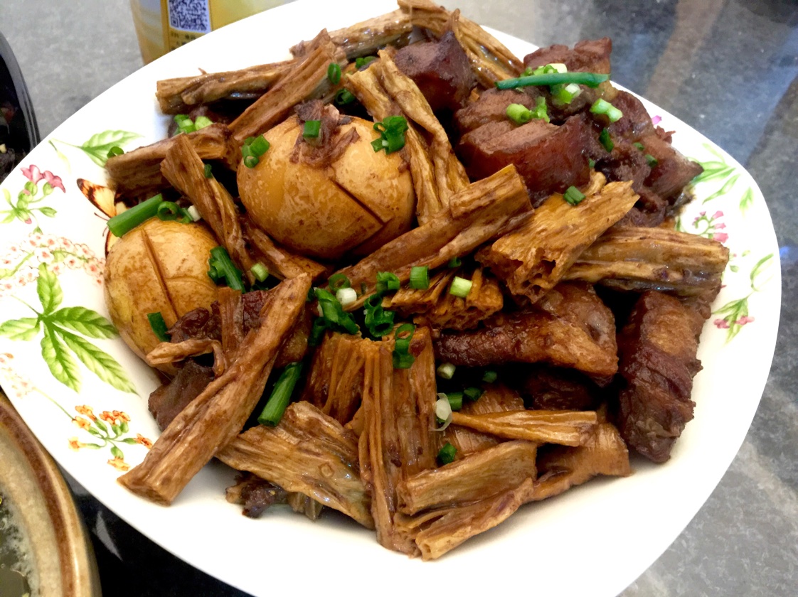 腐竹红烧肉