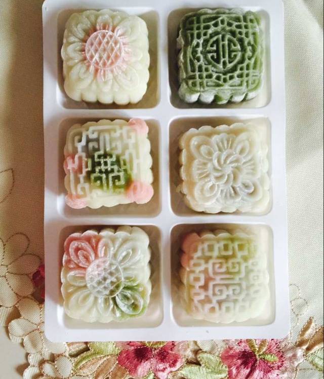 冰皮豆沙月饼