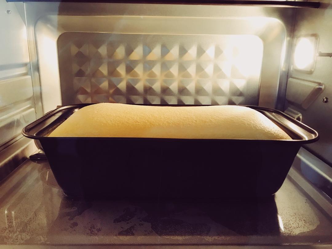 超软的~酸奶蛋糕