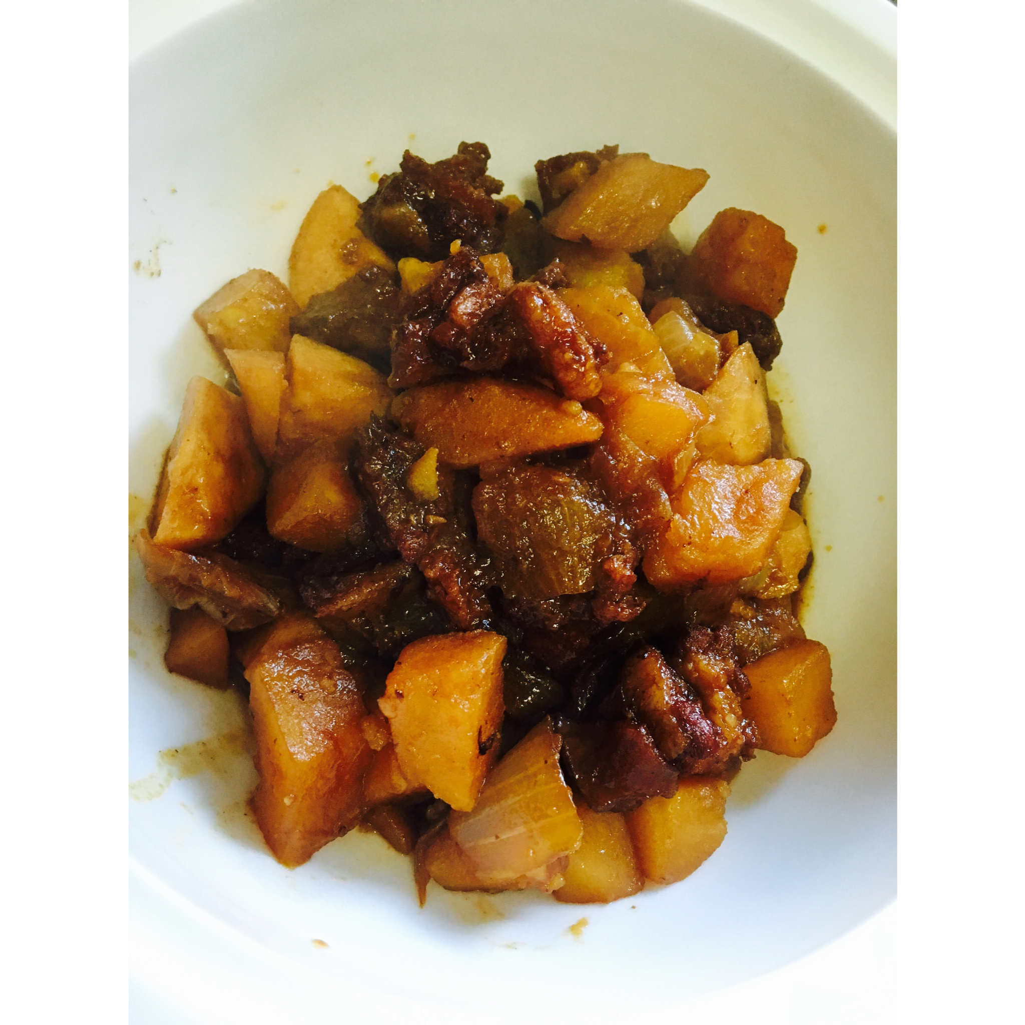 胡萝卜土豆烧牛腩