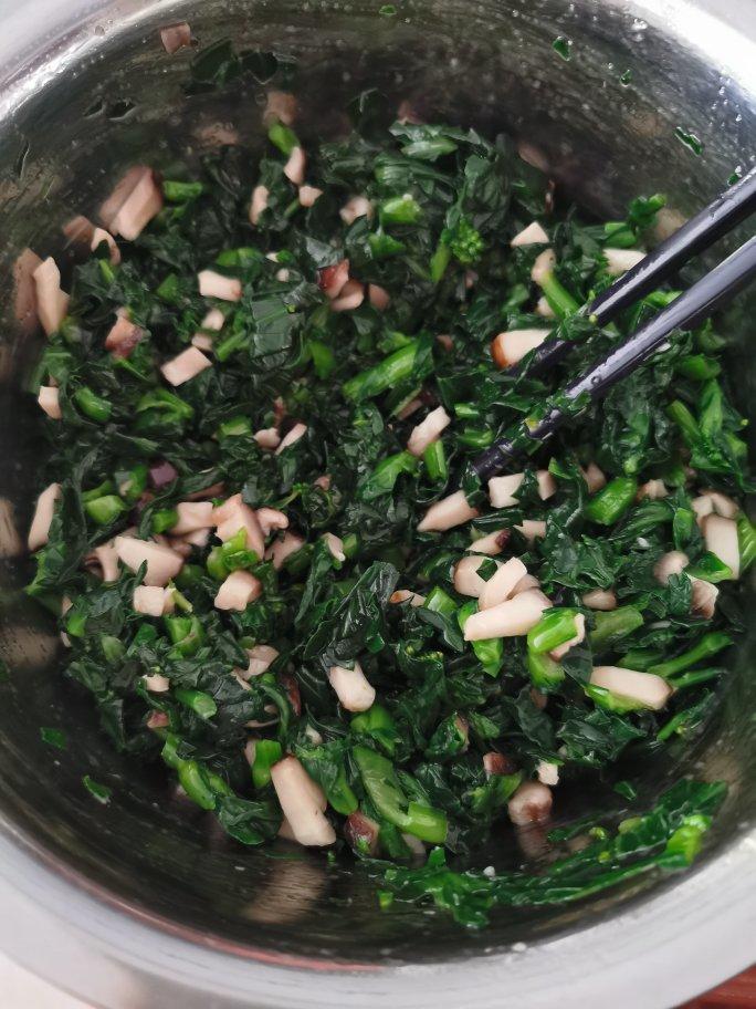 冬笋香菇菜包