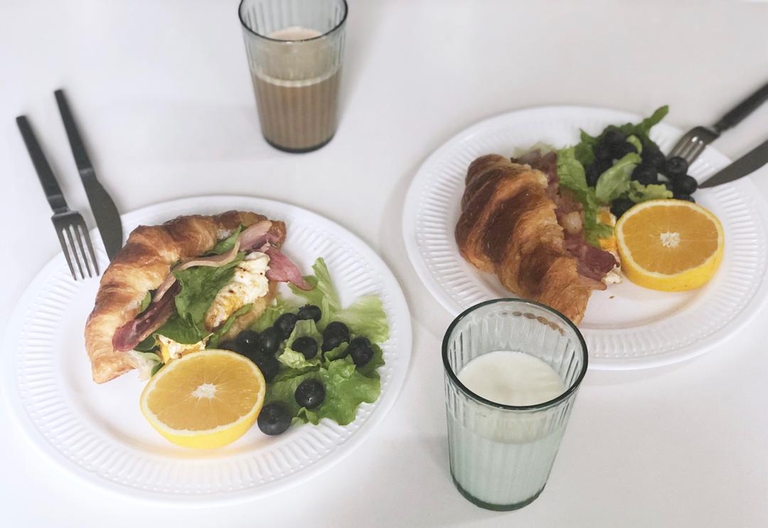 猪猪女孩brunch
