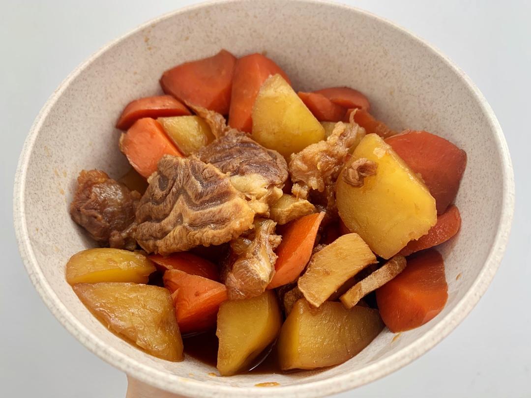 土豆炖牛肉