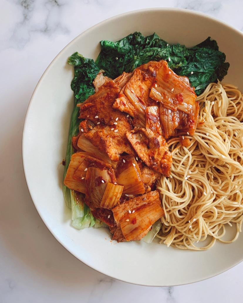 辣白菜炒五花肉