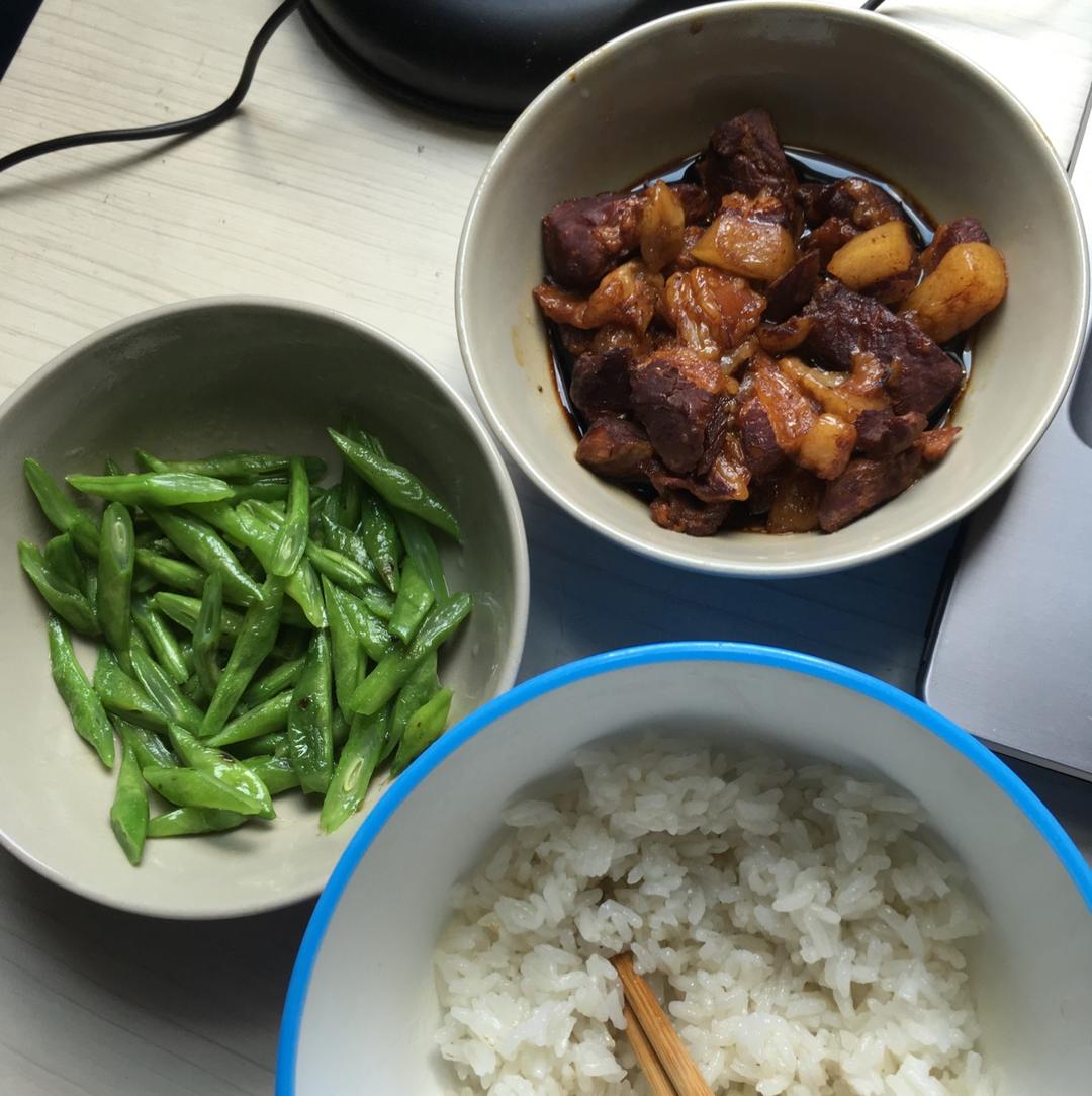 电饭锅红烧肉