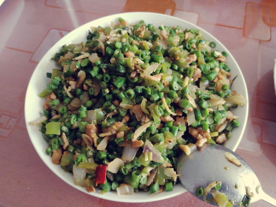 肉沫豆角下饭菜