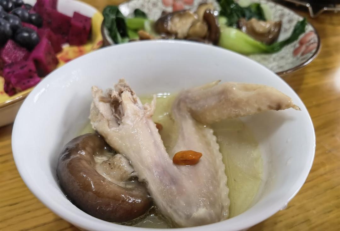 煲靓汤 老母鸡汤