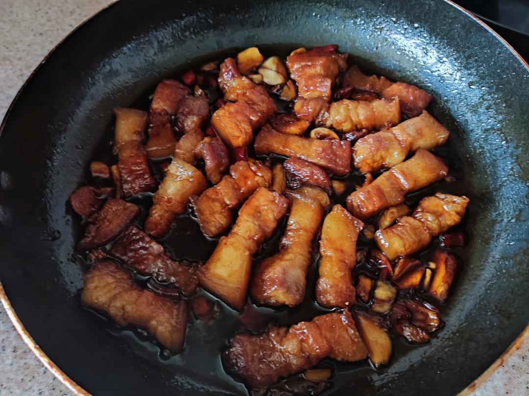 不焯水不放油的家常红烧肉