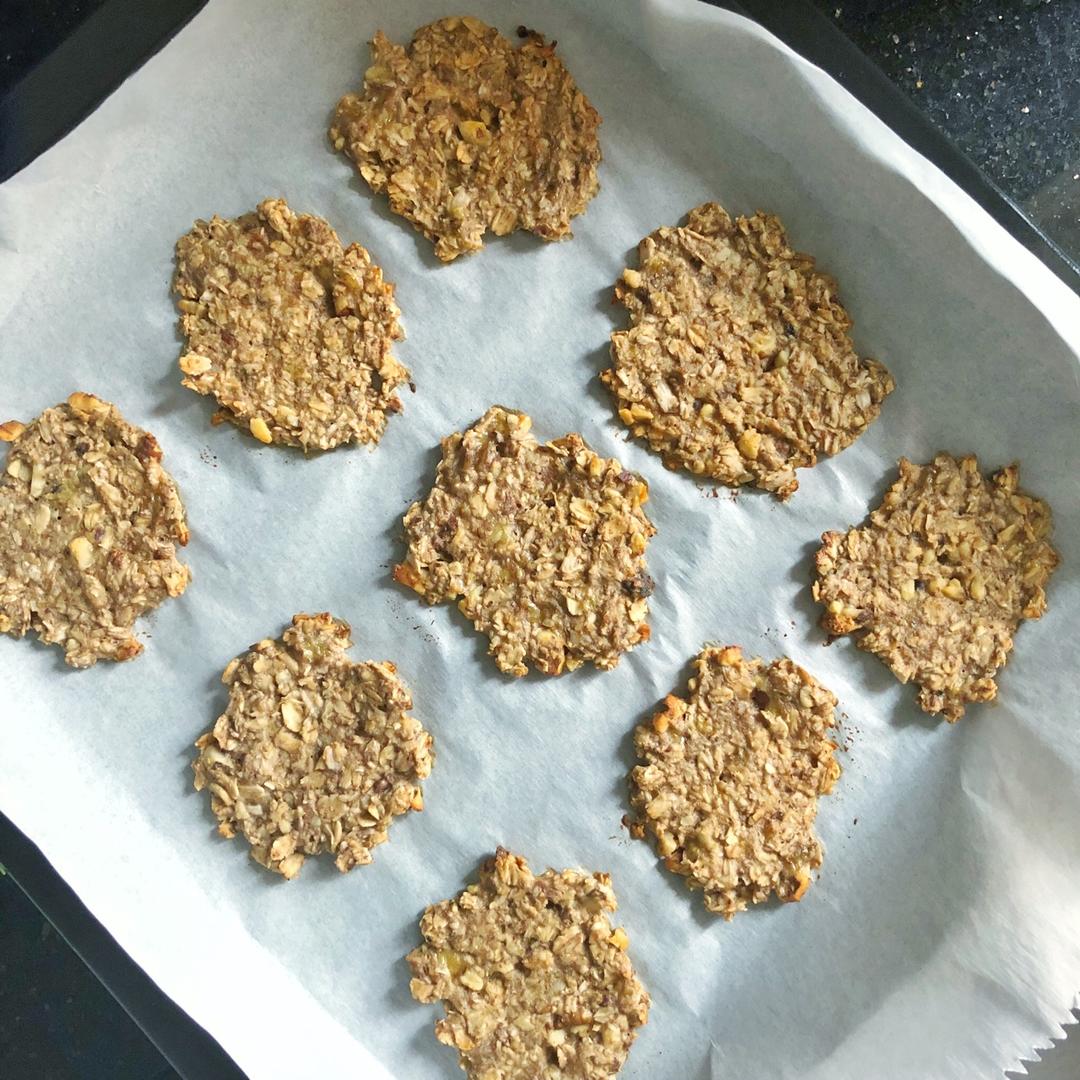 低脂低卡燕麦饼干（无面粉无油美味）