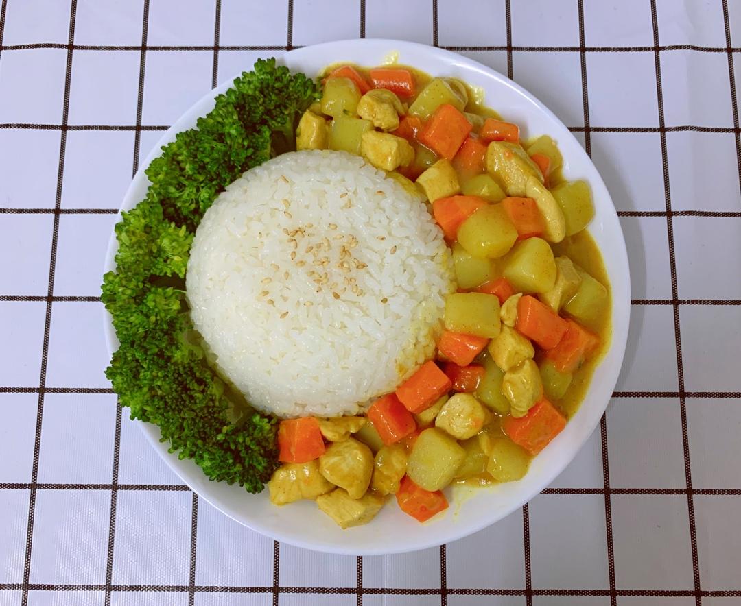 咖喱牛肉饭