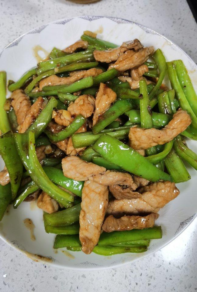 ‼️好吃到舔盘的青椒肉丝盖浇饭