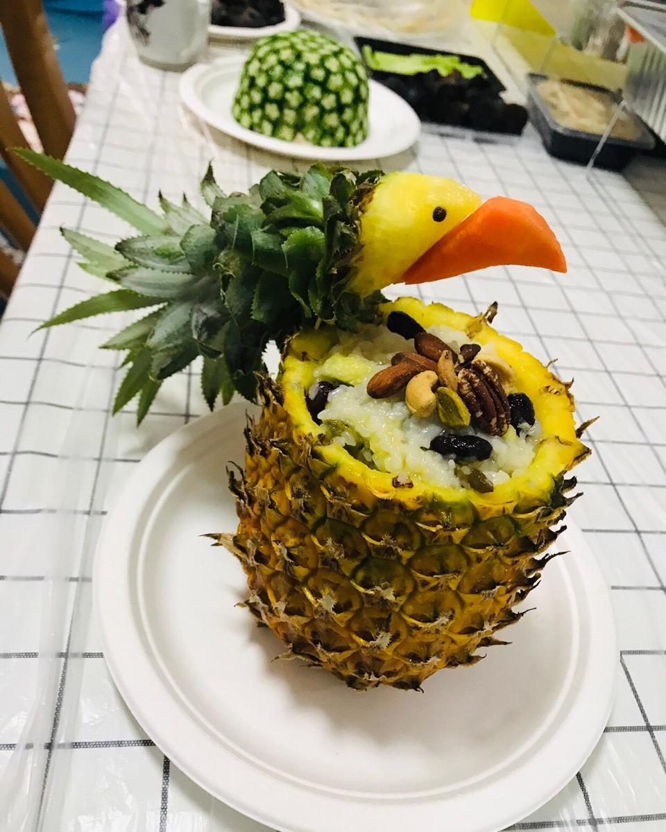 鸟语花香菠萝炒饭