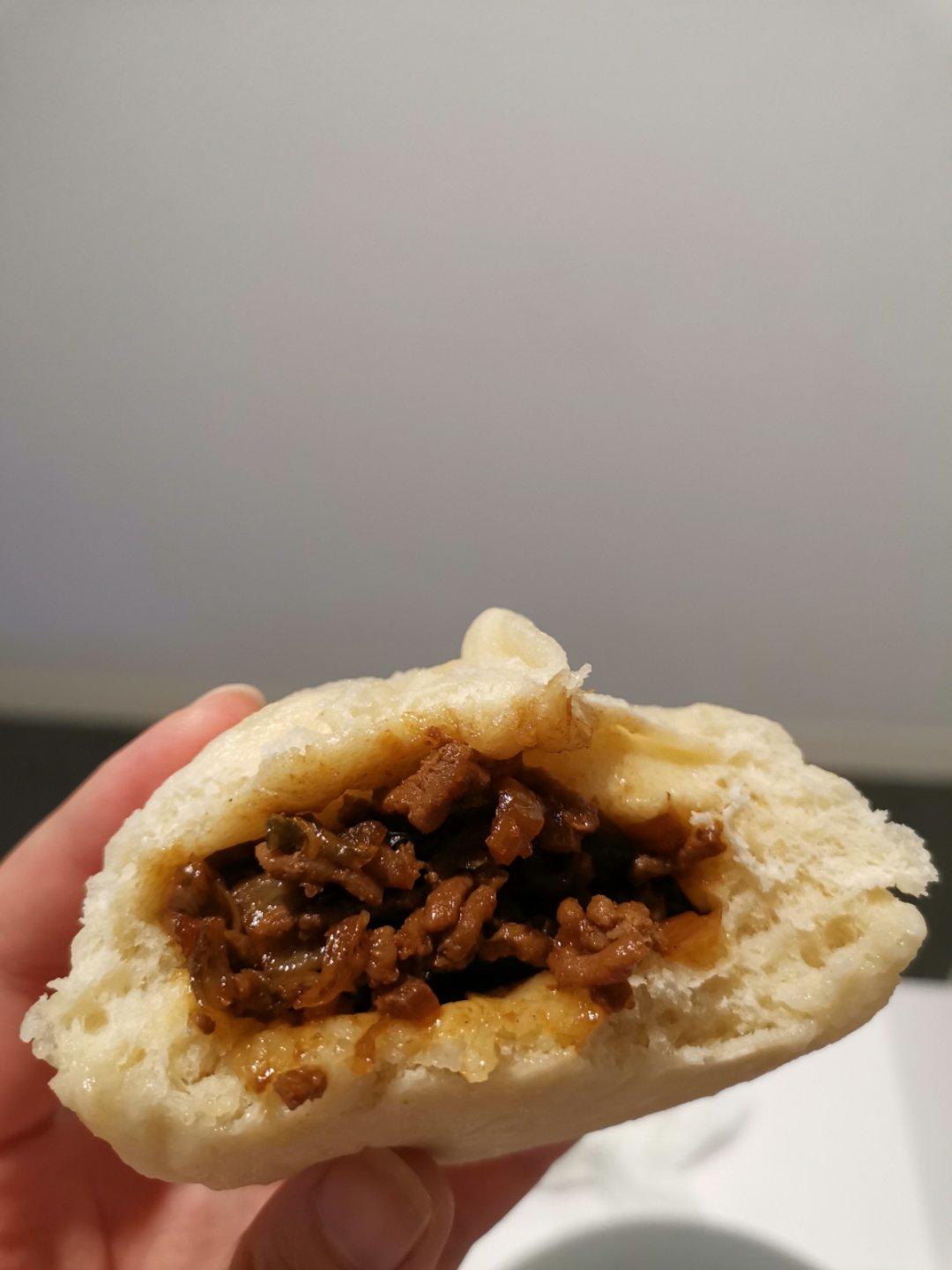 酱肉包 哎呀 太香了！