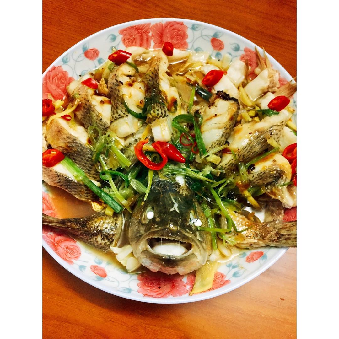 孔雀开屏清蒸鱼