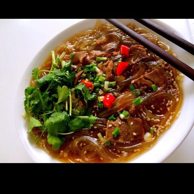 牛肉粉丝汤的做法