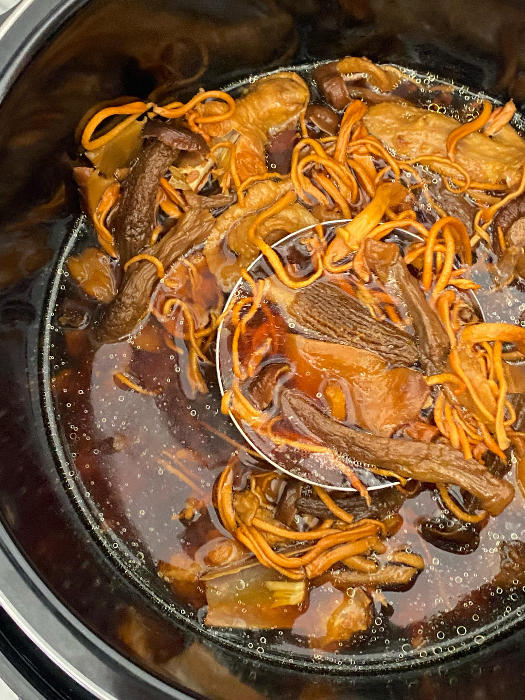 菇菌老鸡汤（增强免疫力）