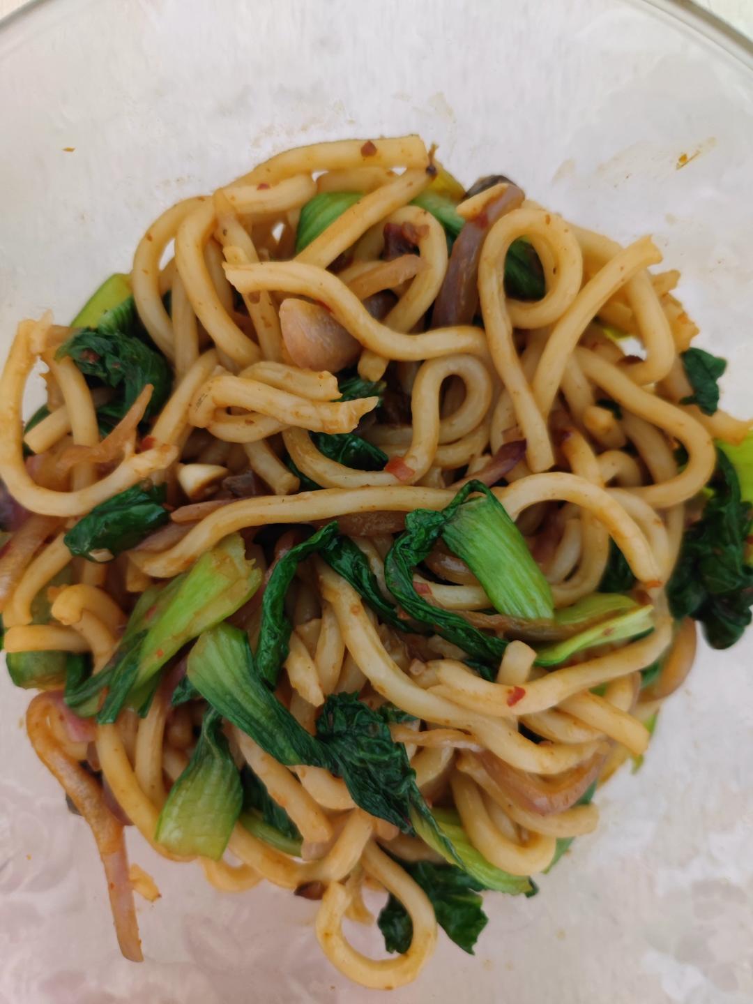 什锦炒乌冬面