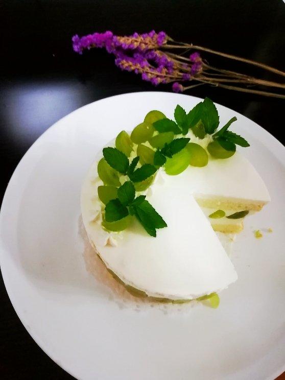 搬运【青提酸奶慕斯蛋糕】—cooking tree