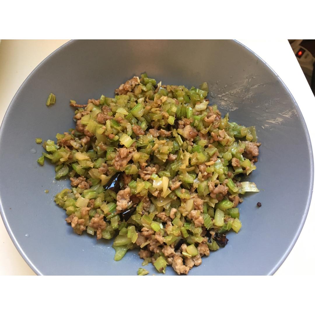 芹菜牛肉末「下饭神器」