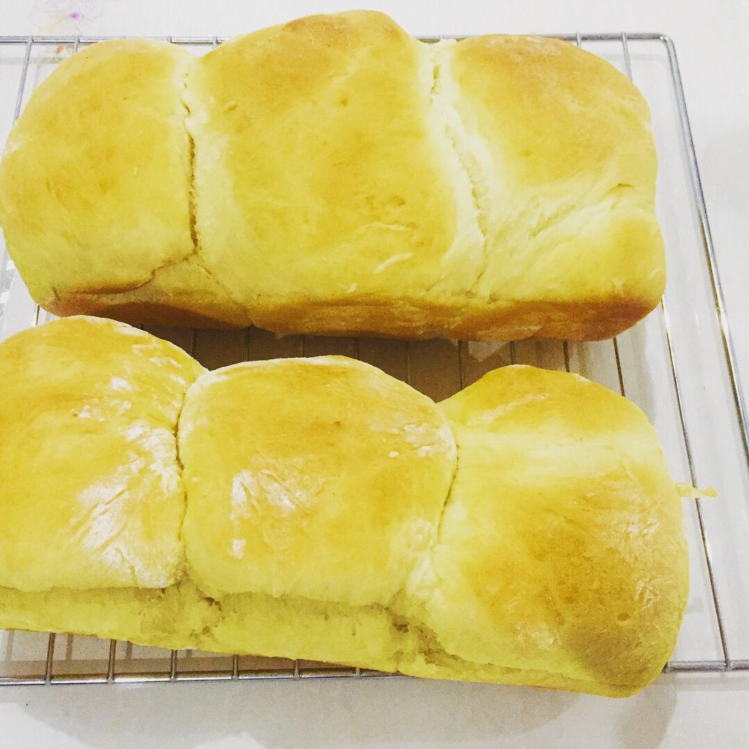 牛奶吐司