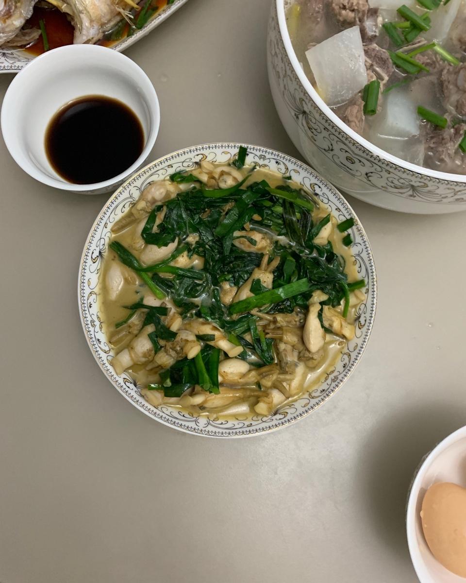 韭菜炒蛏子